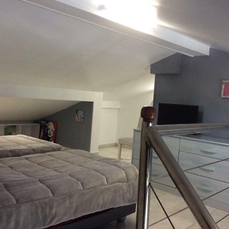 Appartement De Vacances Au 1Er Etage 45M2 アンティーブ エクステリア 写真