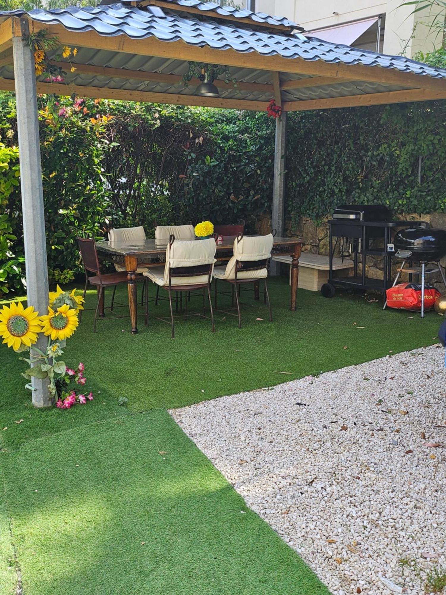 Appartement De Vacances Au 1Er Etage 45M2 アンティーブ 部屋 写真