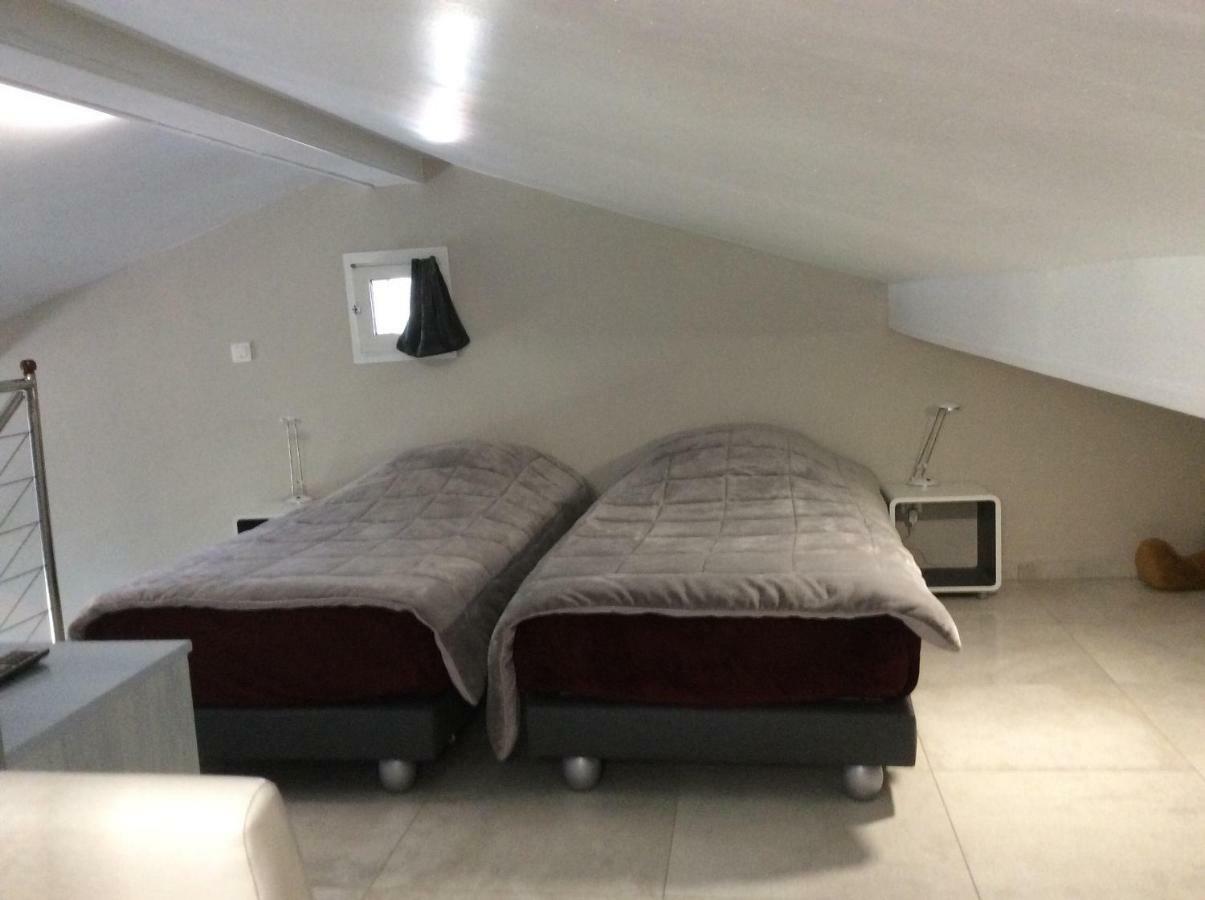 Appartement De Vacances Au 1Er Etage 45M2 アンティーブ エクステリア 写真